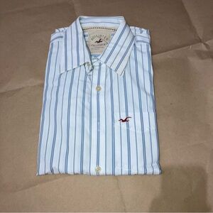 Hollister shirt